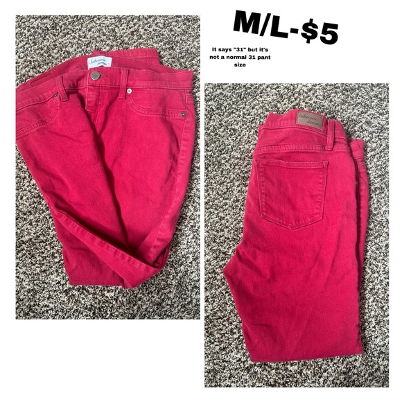 Clothes - Picture 8 of 8